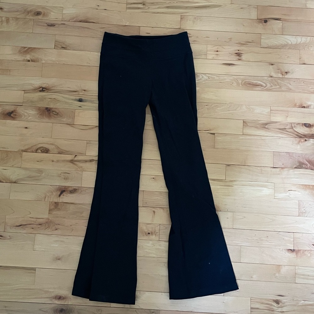 Lululemon groove pants